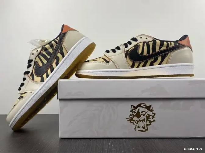 Jordan OG Year DH6932-100 Tiger Low 1 the Air of 0510